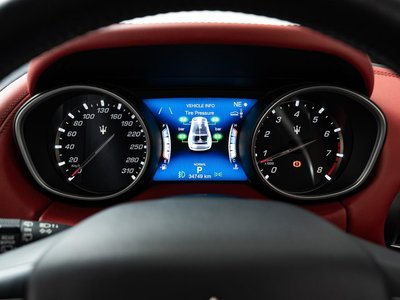 2019 Maserati LEVANTE — фото 12