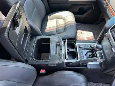 2018 Toyota LAND CRUISER 200 缩略图 33