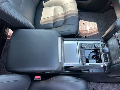 2018 Toyota LAND CRUISER 200 缩略图 32
