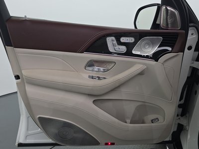 2023 Mercedes-BENZ GLS thumbnail 14