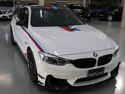 BMW M4 COUPE