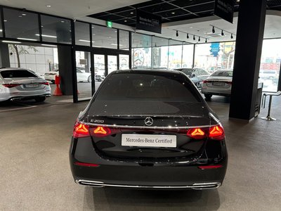 MERCEDES-BENZ E-CLASS - 3