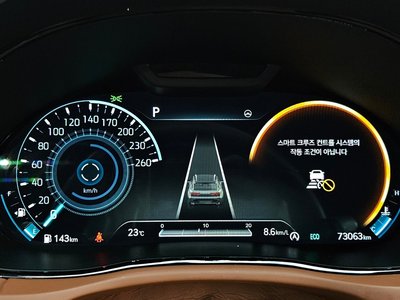 2021 Genesis GV70 photo 8