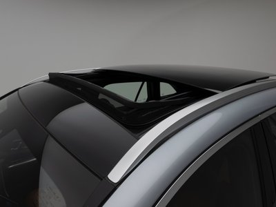 2025 Mercedes-BENZ GLC — миниатюра 12