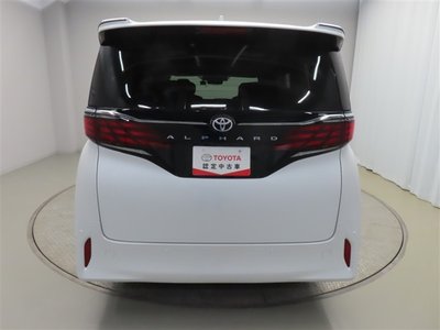 TOYOTA ALPHARD - 4