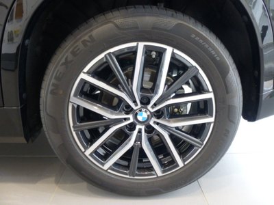 صورة مصغرة 32 لـ 2025 BMW X1