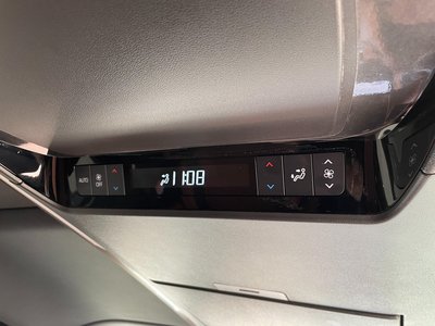 2025 Toyota VELLFIRE — миниатюра 24