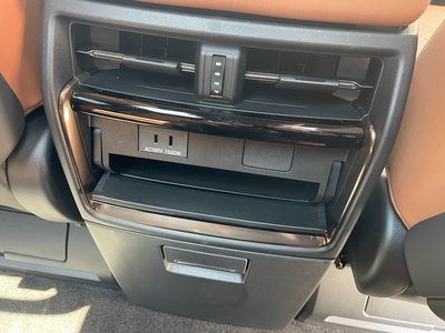 2025 Toyota VELLFIRE — миниатюра 25