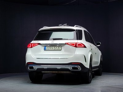 MERCEDES-BENZ GLE - 3
