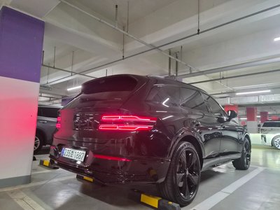 GENESIS GV80 - 5