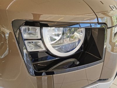 LAND ROVER DEFENDER - 7