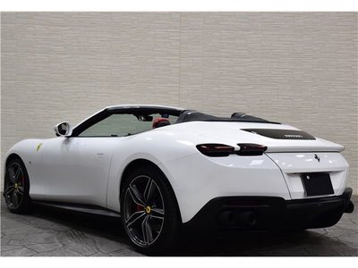 2025 Ferrari ROMA SPIDER — фото 2