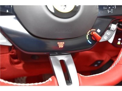 2025 Ferrari ROMA SPIDER — фото 9