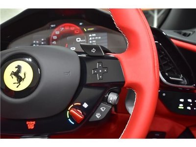 2025 Ferrari ROMA SPIDER — фото 8