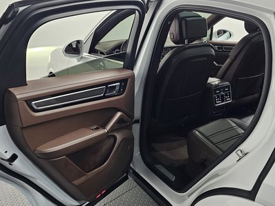 صورة مصغرة 26 لـ 2022 Porsche CAYENNE