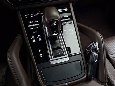 صورة مصغرة 25 لـ 2022 Porsche CAYENNE