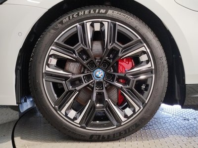 2025 BMW I5 TOURING thumbnail 36