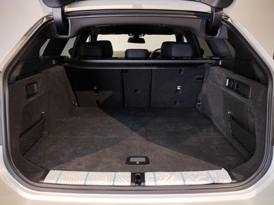 2025 BMW I5 TOURING thumbnail 31
