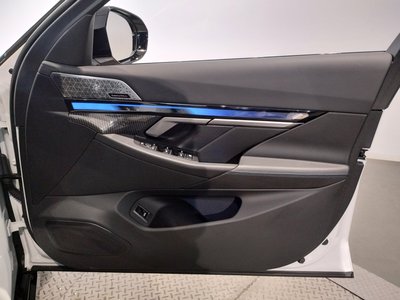 2025 BMW I5 TOURING thumbnail 48