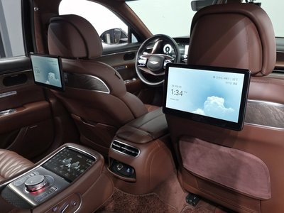 2022 Genesis G90 (RS4) — миниатюра 17