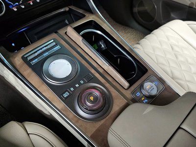 GENESIS GV80 - 9