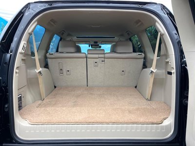 TOYOTA LAND CRUISER PRADO - 10