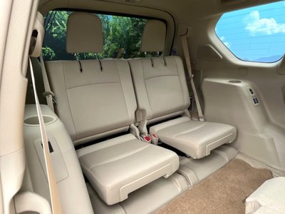 TOYOTA LAND CRUISER PRADO - 9