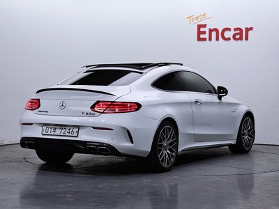 MERCEDES-BENZ C-CLASS - 4