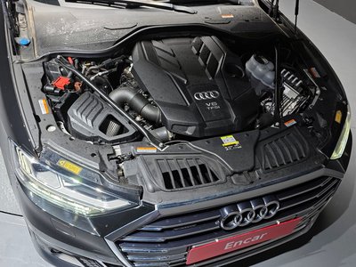 AUDI A8 - 7