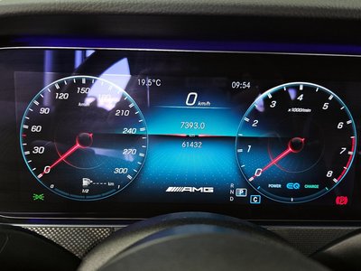 MERCEDES-BENZ E-CLASS - 8