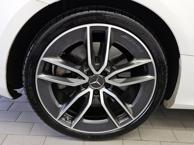 MERCEDES-BENZ E-CLASS - 6