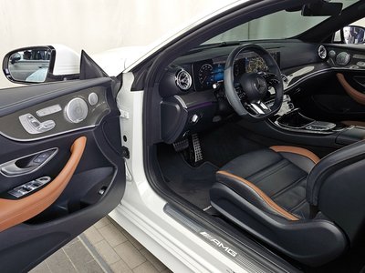 MERCEDES-BENZ E-CLASS - 10