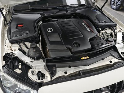 MERCEDES-BENZ E-CLASS - 7