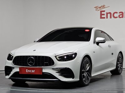 MERCEDES-BENZ E-CLASS - 1