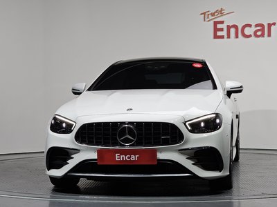 MERCEDES-BENZ E-CLASS - 2