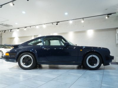 PORSCHE 911 - 5