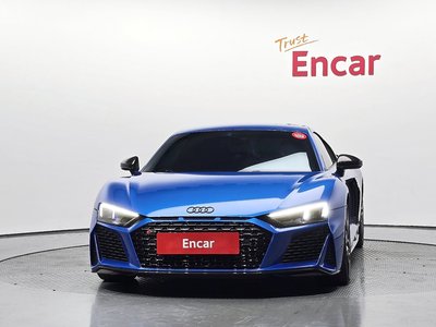 AUDI R8 - 2