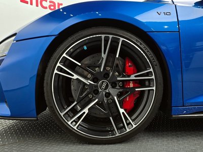 AUDI R8 - 6