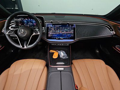 MERCEDES-BENZ E-CLASS - 5