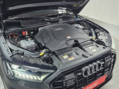 AUDI Q7 - 7