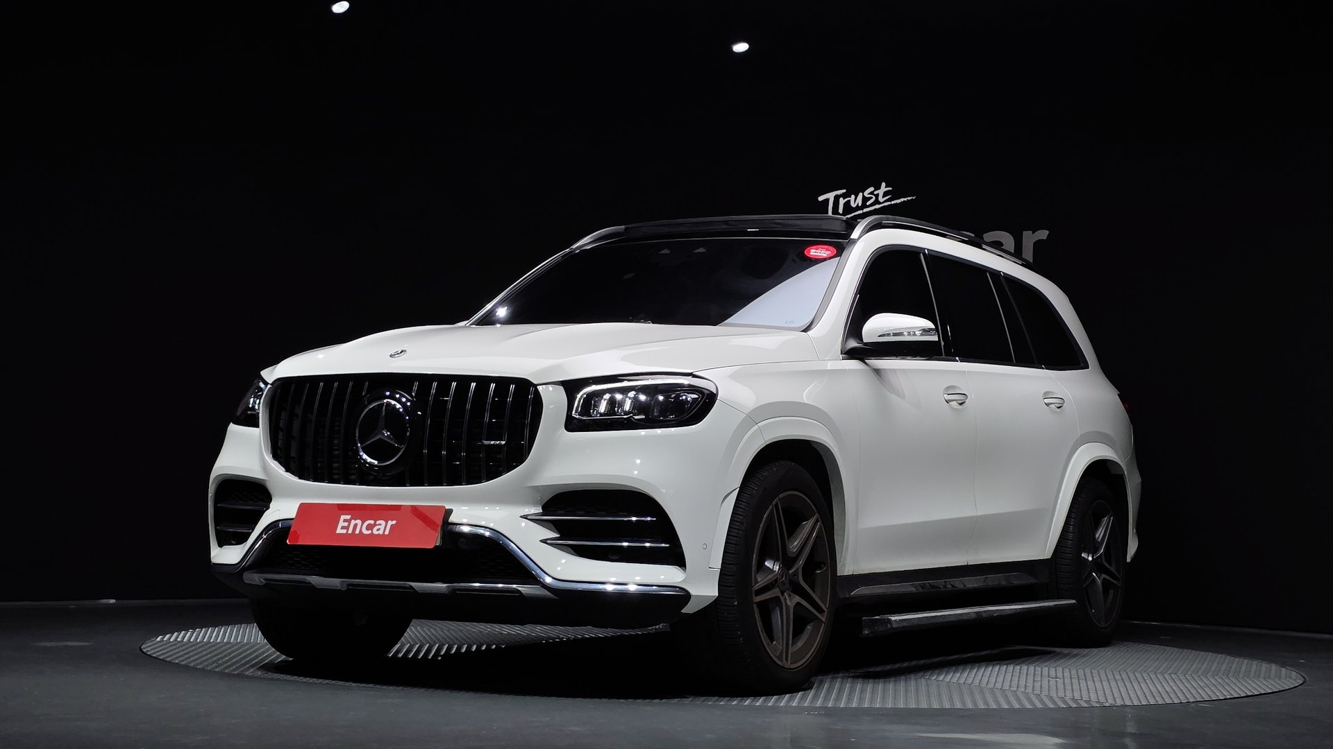 MERCEDES-BENZ GLS - View 1