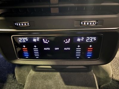 2020 AUDI Q8 thumbnail 16
