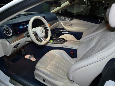 MERCEDES-BENZ E-CLASS - 9