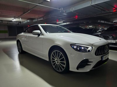 MERCEDES-BENZ E-CLASS - 1