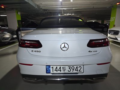 MERCEDES-BENZ E-CLASS - 3