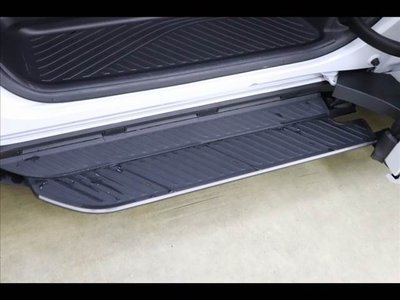 TOYOTA ALPHARD - 4