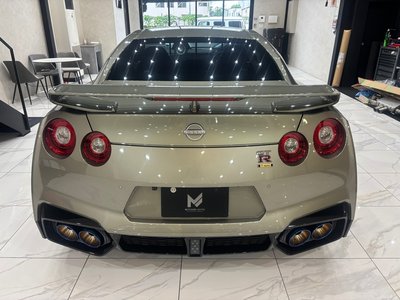 NISSAN GT-R - 6