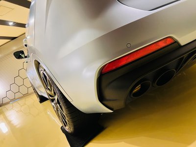 2023 Maserati LEVANTE — миниатюра 22