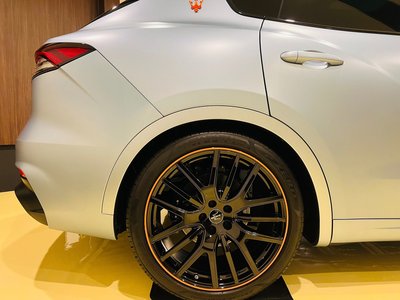 2023 Maserati LEVANTE — миниатюра 18