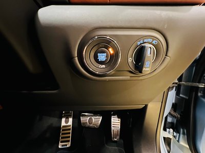 2023 Maserati LEVANTE — миниатюра 40